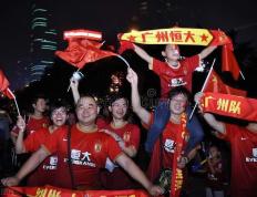 讲解澳洲168：：中国足球的现状，配得上中国的球迷